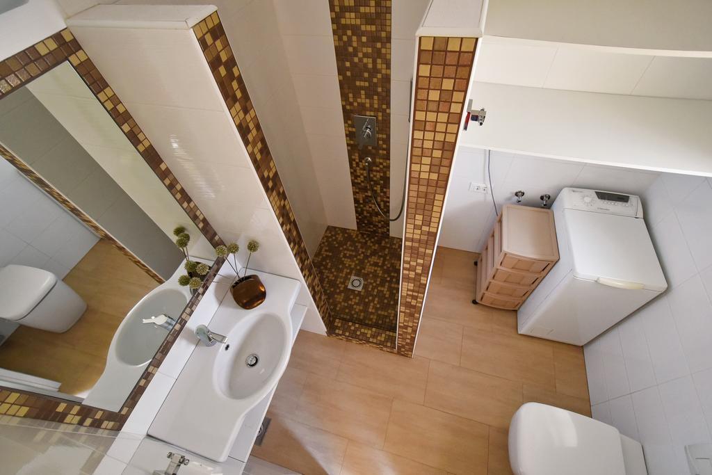 Apartment And Rooms Hisa Sonca Kobarid Rum bild